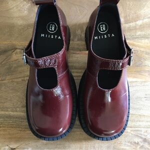 Mista Brigit brown patent platforms Mary Janes 40